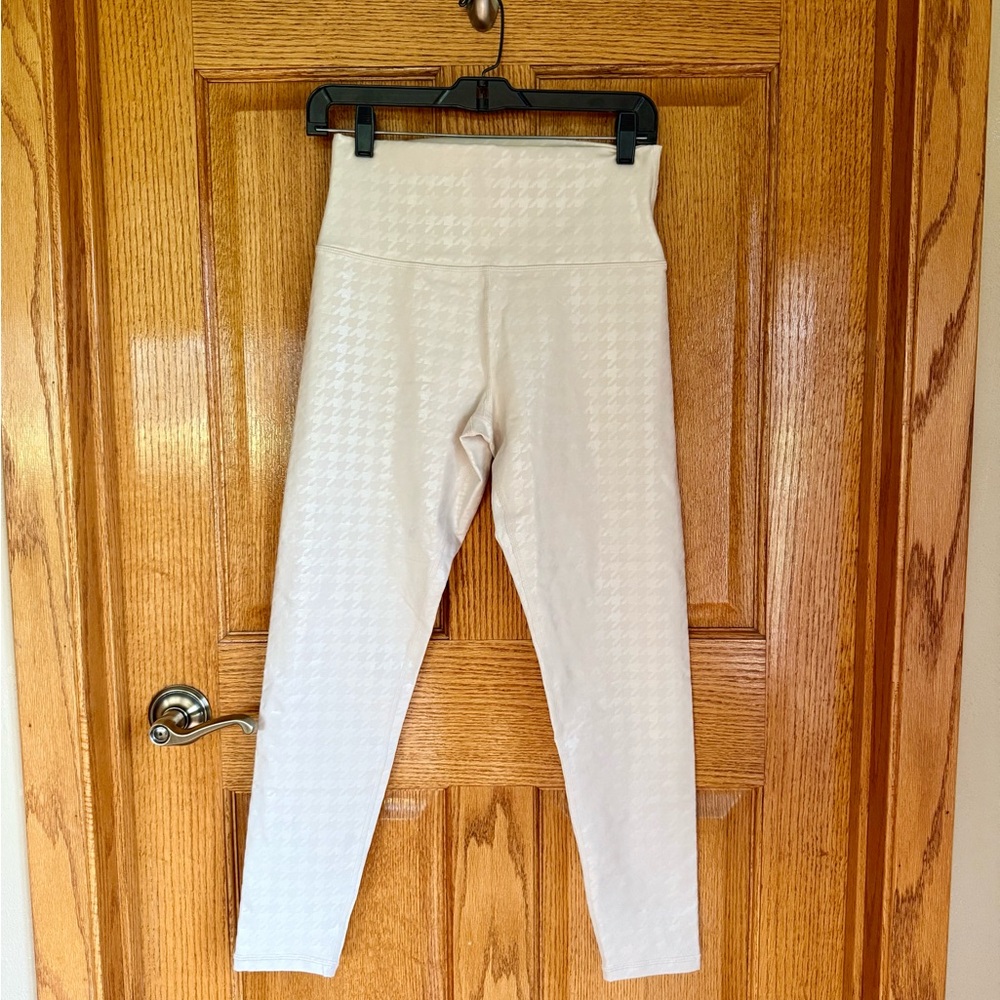 NWOT Offline by Aerie Houndstooth Leggings L